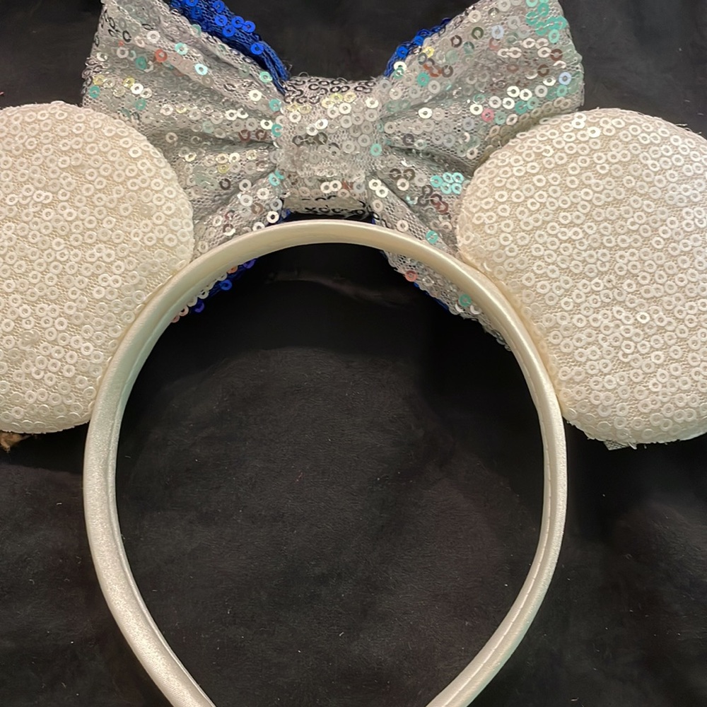 Mickey Mouse Ears - Picture 2 of 4